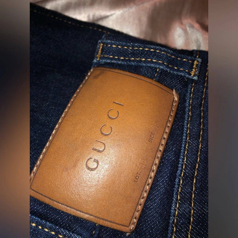 Gucci Men's Navy Jeans with Tiger Detail - Picture 3 of 13